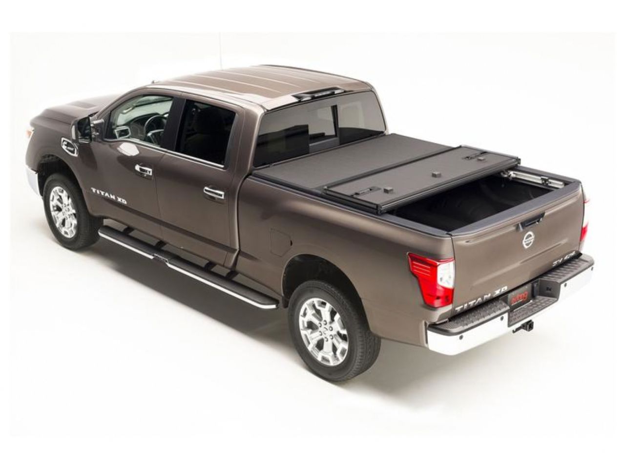 Extang Nissan Titan (5 ft 6 in) 04-15 (with rail system)