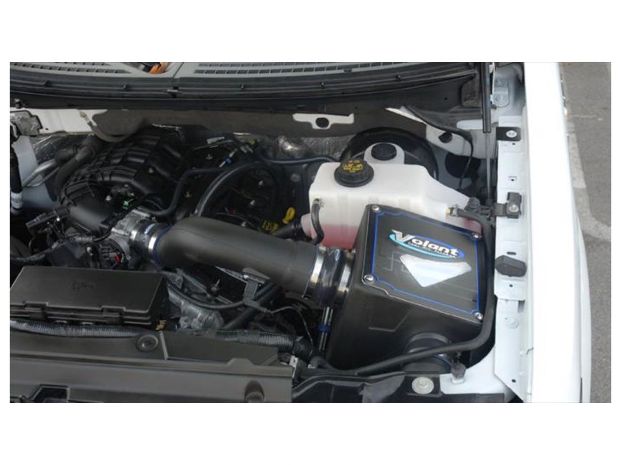 Volant Pro5 Closed Box Air Intake System