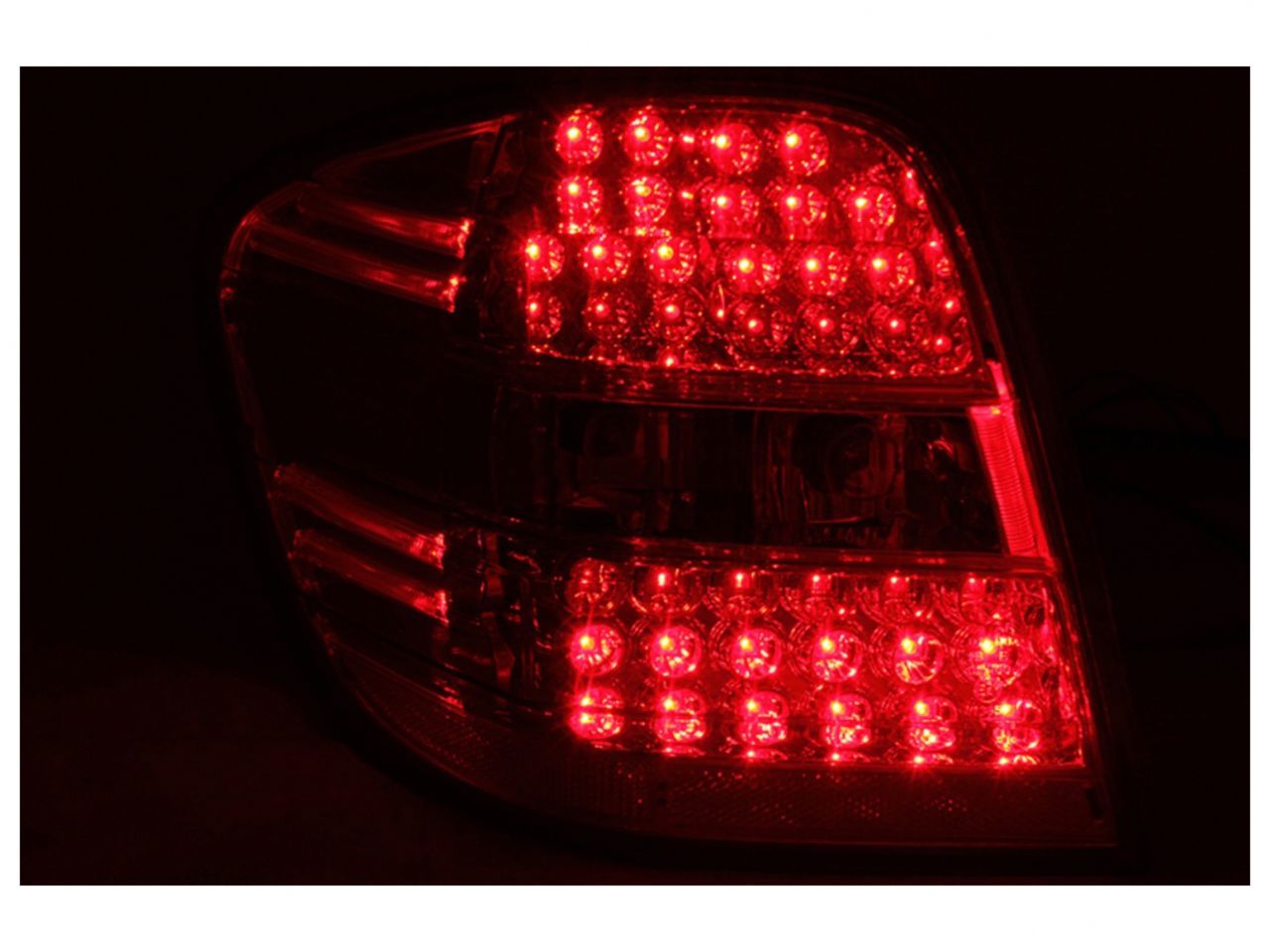 Anzo 2006-2007 Mercedes Benz M Class W164 LED Tail lights Red/Clear