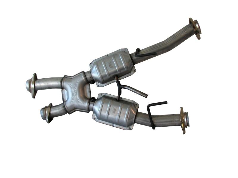 BBK 79-93 Mustang 5.0 Short Mid X Pipe w Catalytic Converters 2-1/2 For Automatic Long Tube Headers 1810 Main Image