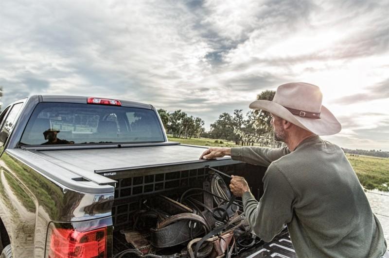 Roll-N-Lock 99-07 Ford F-250/F-350 Super Duty SB 80-3/4in Cargo Manager CM107 Main Image