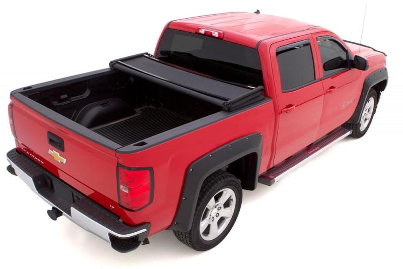 Lund 99-07 Chevy Silverado 1500 (6.5ft. Bed) Genesis Elite Tri-Fold Tonneau Cover - Black 95853