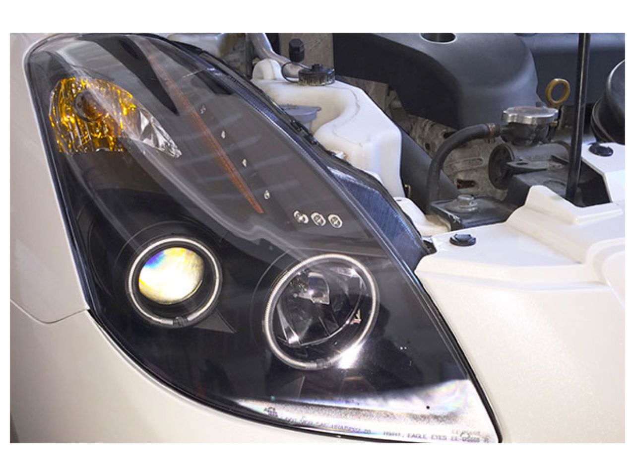 Anzo  USA Voklswagen Jetta MK4 Projector Headlights W/ Halo Black