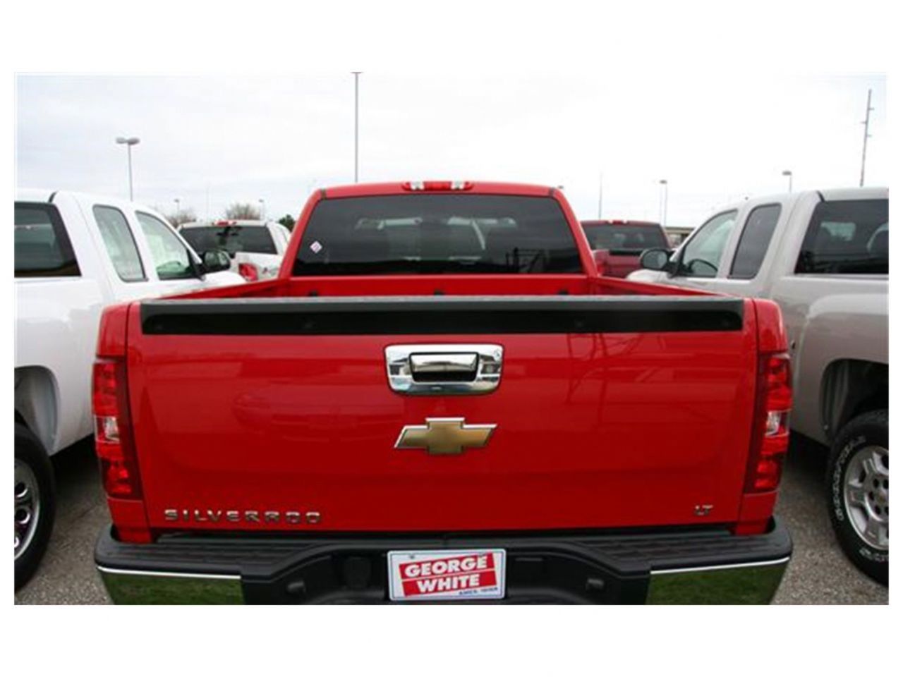 Putco Chevrolet Silverado HD - Tailgate Handle w/ keyhole