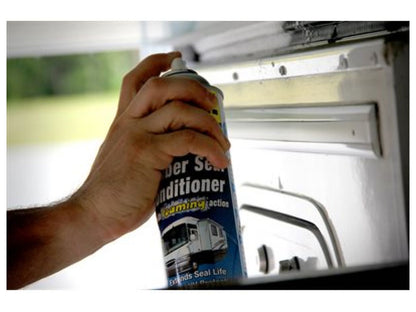Camco Rubber Seal Conditioner - 16 Oz