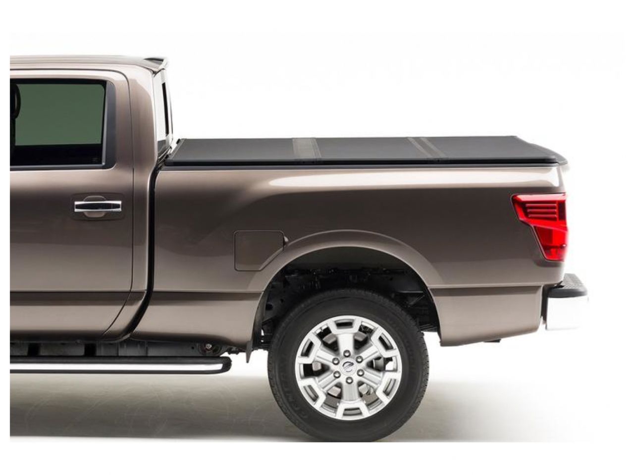 Extang Nissan Titan (6 1/2 ft) 04-15 (Without Rail System)