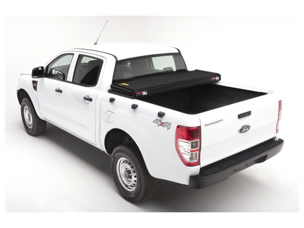 Extang Nissan Frontier (5 ft) 05-19