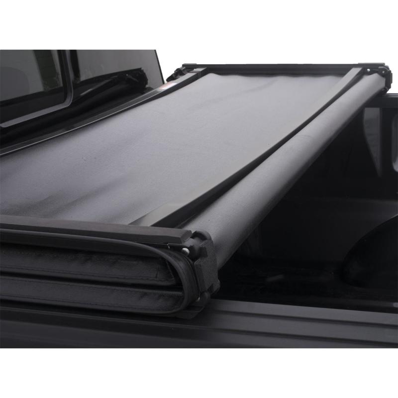 Lund 05-15 Toyota Tacoma (6ft. Bed) Genesis Tri-Fold Tonneau Cover - Black 95085