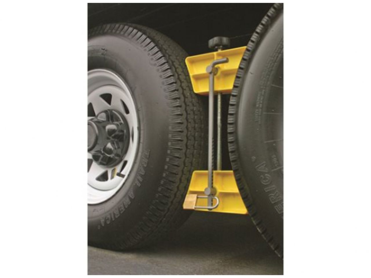 Camco Wheel Stop - W/ Locking Feature