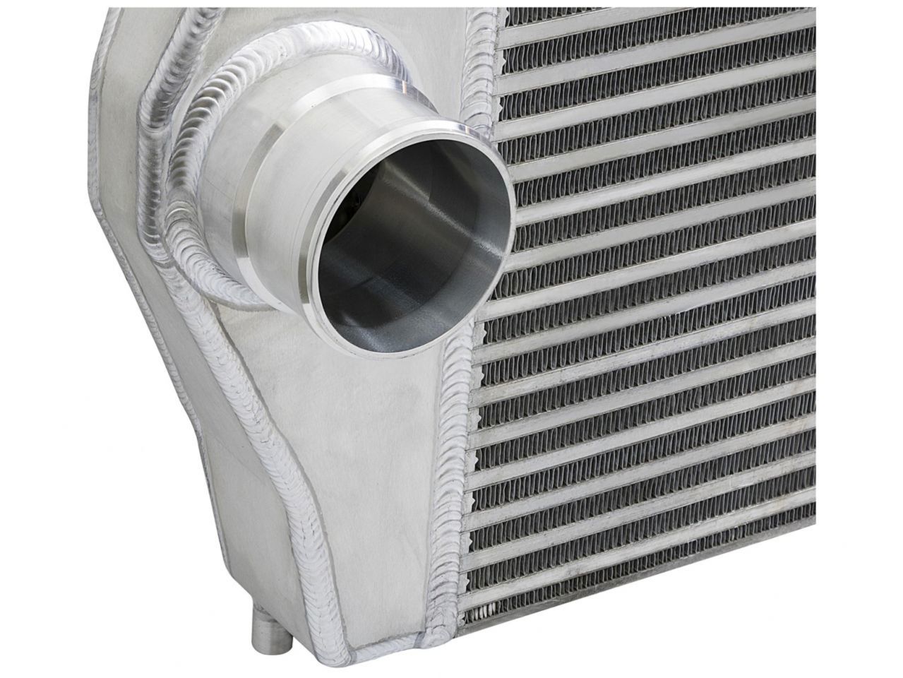 aFe BladeRunner GT Series Intercooler Nissan Titan XD 16-17 V8-5.0L (td)