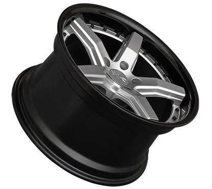 XXR 569 Wheel Silver / Gloss Black Lip 20x10.5 +40 5x4.5