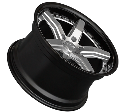 XXR 569 Wheel Silver / Gloss Black Lip 18x10 +35 5x120
