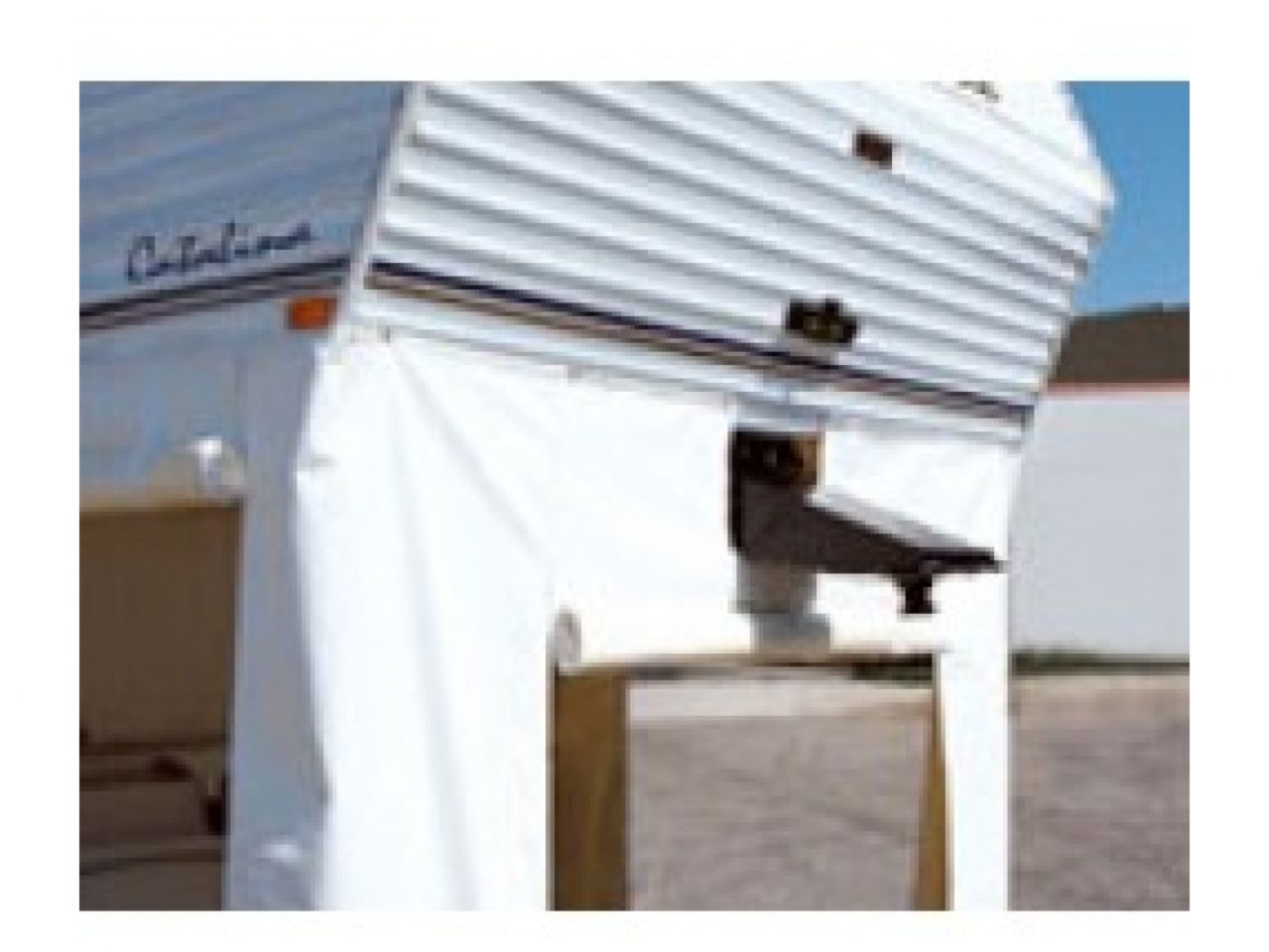 Adco 5th Wheel Storage Skirt