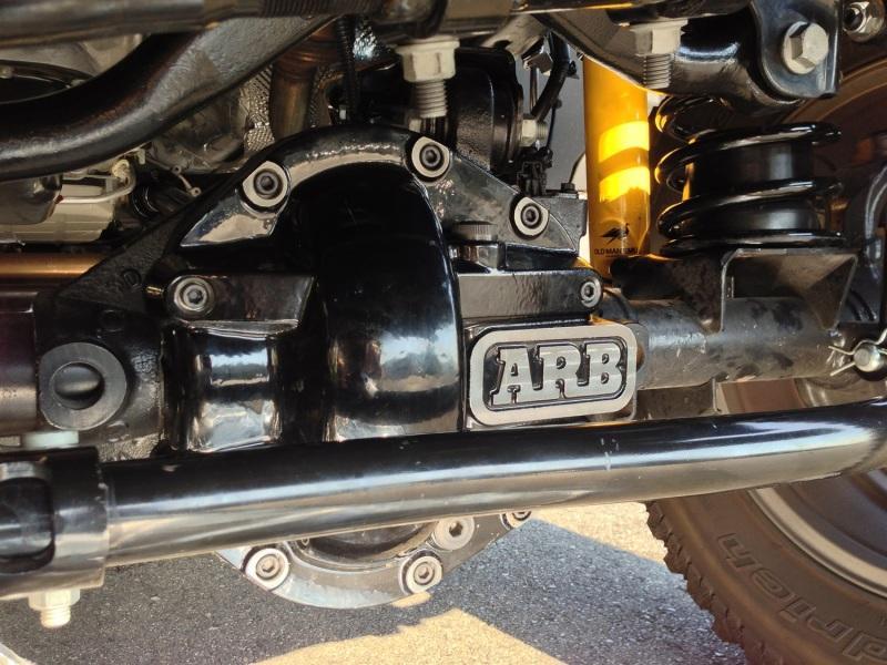 ARB Diff Cover Jl Ruibcon Or Sport M220 Rear Axle Black 0750012B Main Image