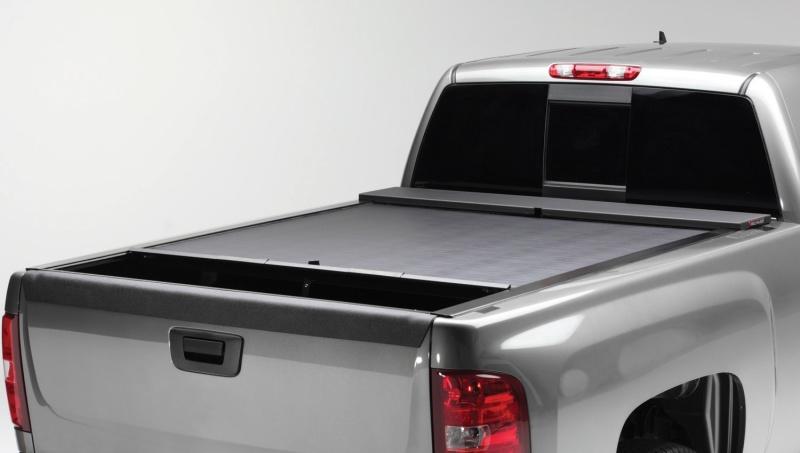 Roll-N-Lock 2020 Chevy Silverado / GMC Sierra 2500-3500 80-1/2in M-Series Retractable Tonneau Cover LG226M Main Image