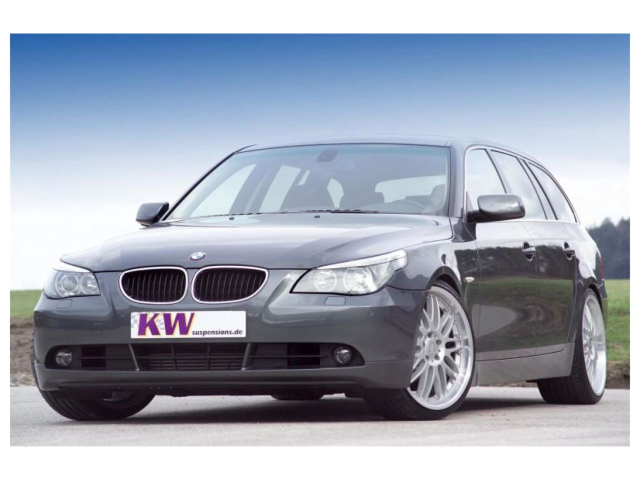 KW V3 Coilover Kit BMW 5series E61 (560L)  Wagon 2WD 35220045