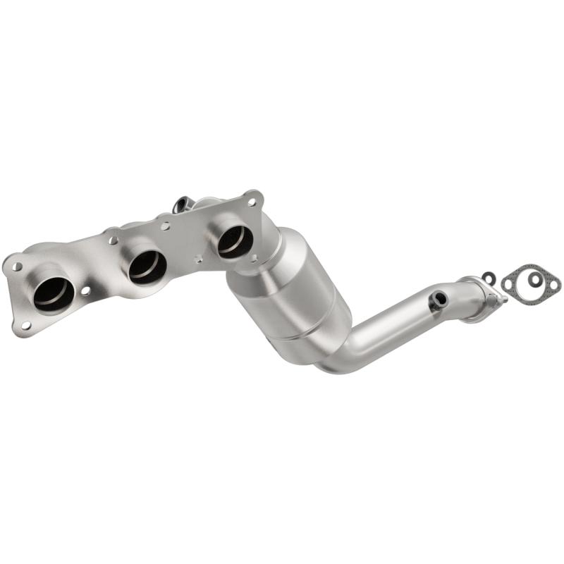 MagnaFlow Conv DF 2008-2010 BMW 528i/528i xDrive 3.0L Underbody 5531222 Main Image