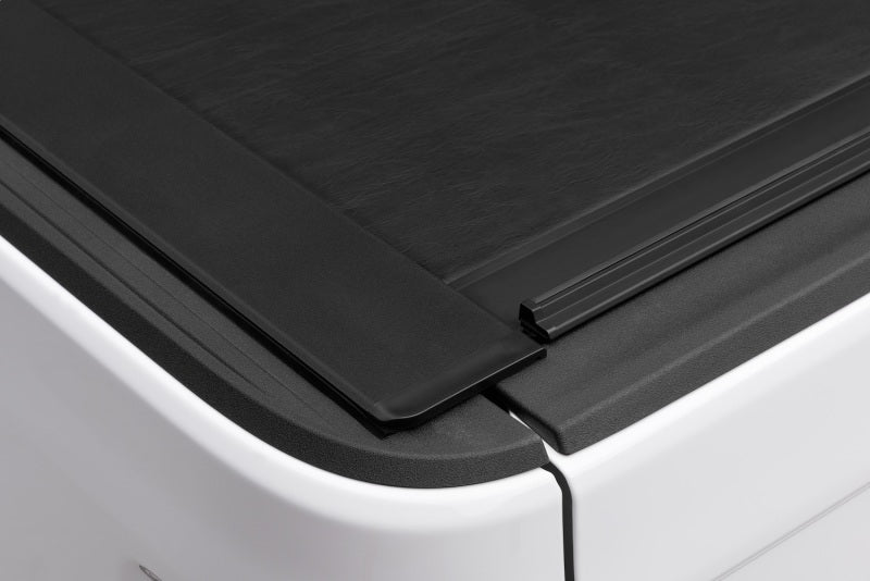 Rugged Ridge Armis Retractable Locking Bed Cover w/o Trail Rails 20-21 Jeep Gladiator JT 13550.34