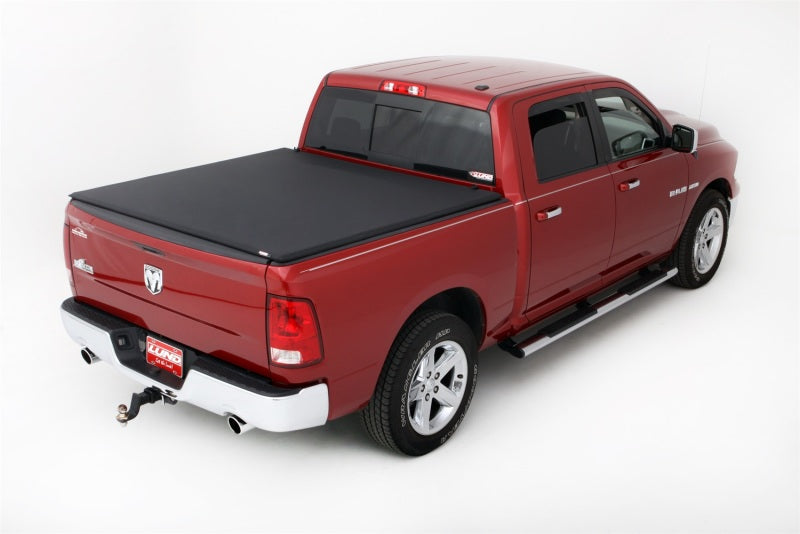 Lund 02-17 Dodge Ram 1500 (5.5ft. Bed) Genesis Elite Tri-Fold Tonneau Cover - Black 95865