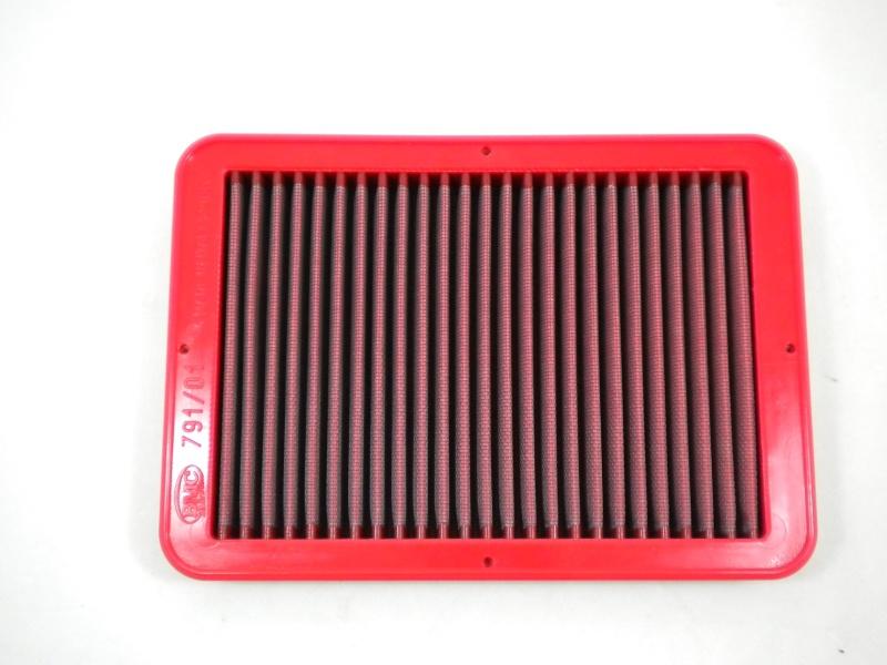 BMC 2006+ Nissan Navara (D40) 2.5 TD Replacemetn Panel Air Filter FB791/01 Main Image