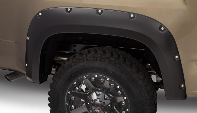 Bushwacker 15-18 GMC Canyon Pocket Style Flares 2pc 5ft Bed - Black 40142-02 Main Image