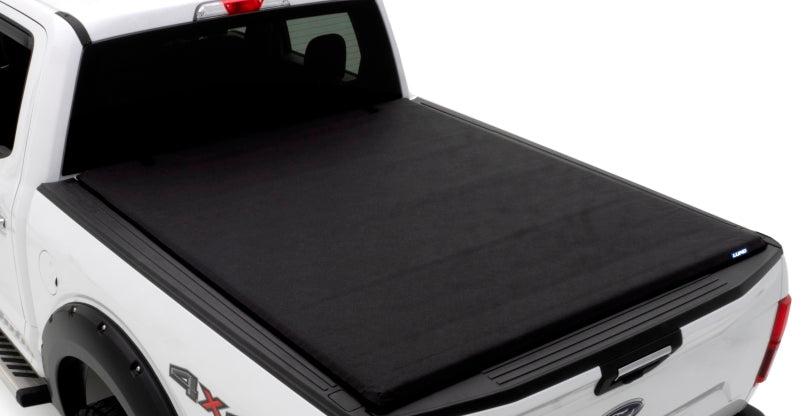 Lund 99-13 Ford F-250 Super Duty (8ft. Bed) Genesis Roll Up Tonneau Cover - Black 96051