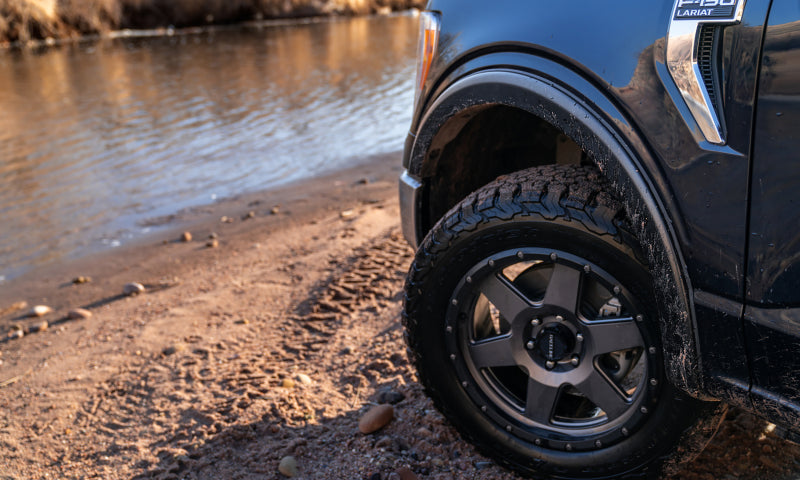 Bushwacker 2019 Ford Ranger OE Style Fender Flares 2pc Front Crew Cab / Extended Cab Pickup - Blk 20123-02