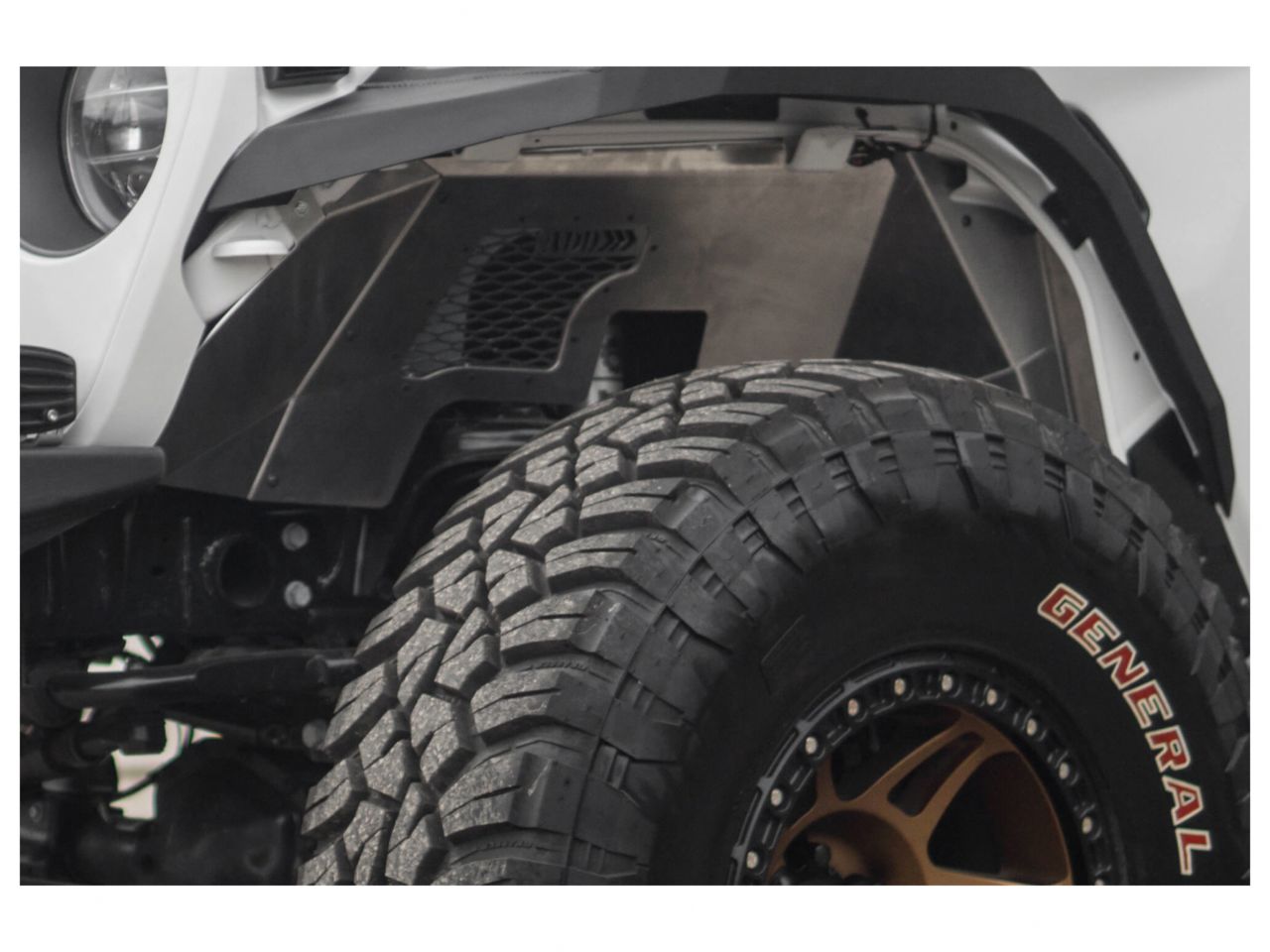 Addictive Desert Designs 2018 Jeep Wrangler JL Raw Aluminum Rock Fight