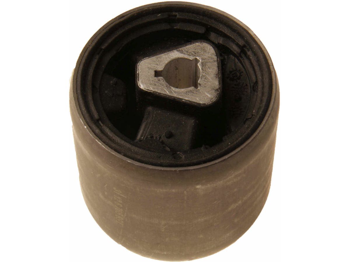 Rein Control Arm Bushings 31 12 6 765 991 Item Image