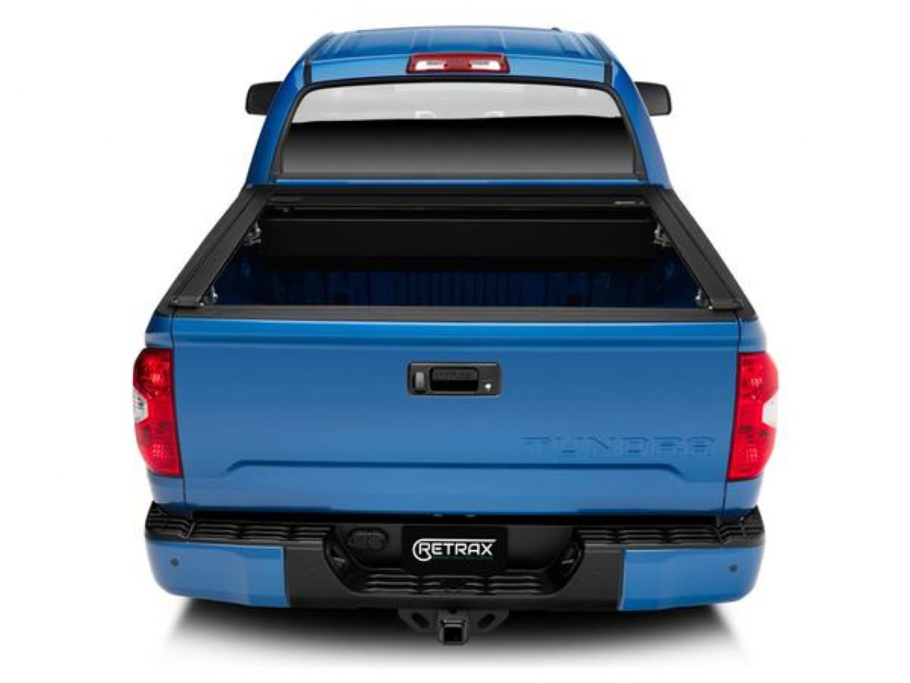 Retrax Tundra Regular & Double Cab 6.5' Bed with Deck Rail System  (07-18)