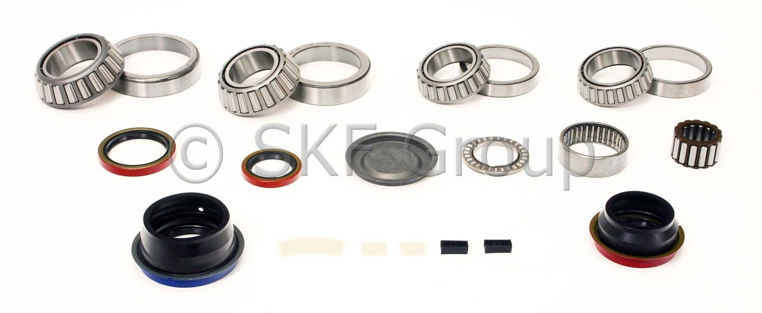 SKF Manual Transmission Bearing and Seal Overhaul Kit  top view frsport STK4500-D