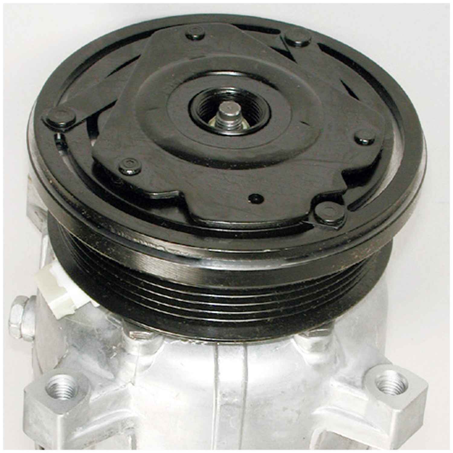 Delphi A/C Compressor  top view frsport CS0059