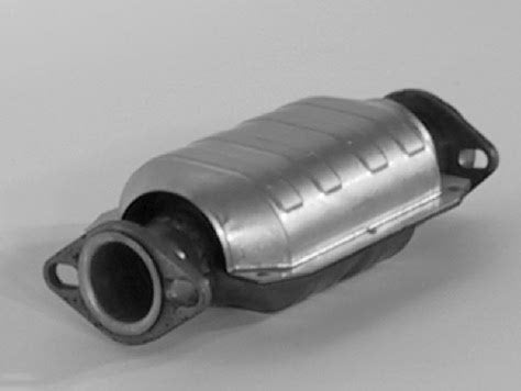 Davico Mfg Exact-Fit Catalytic Converter  top view frsport 16505