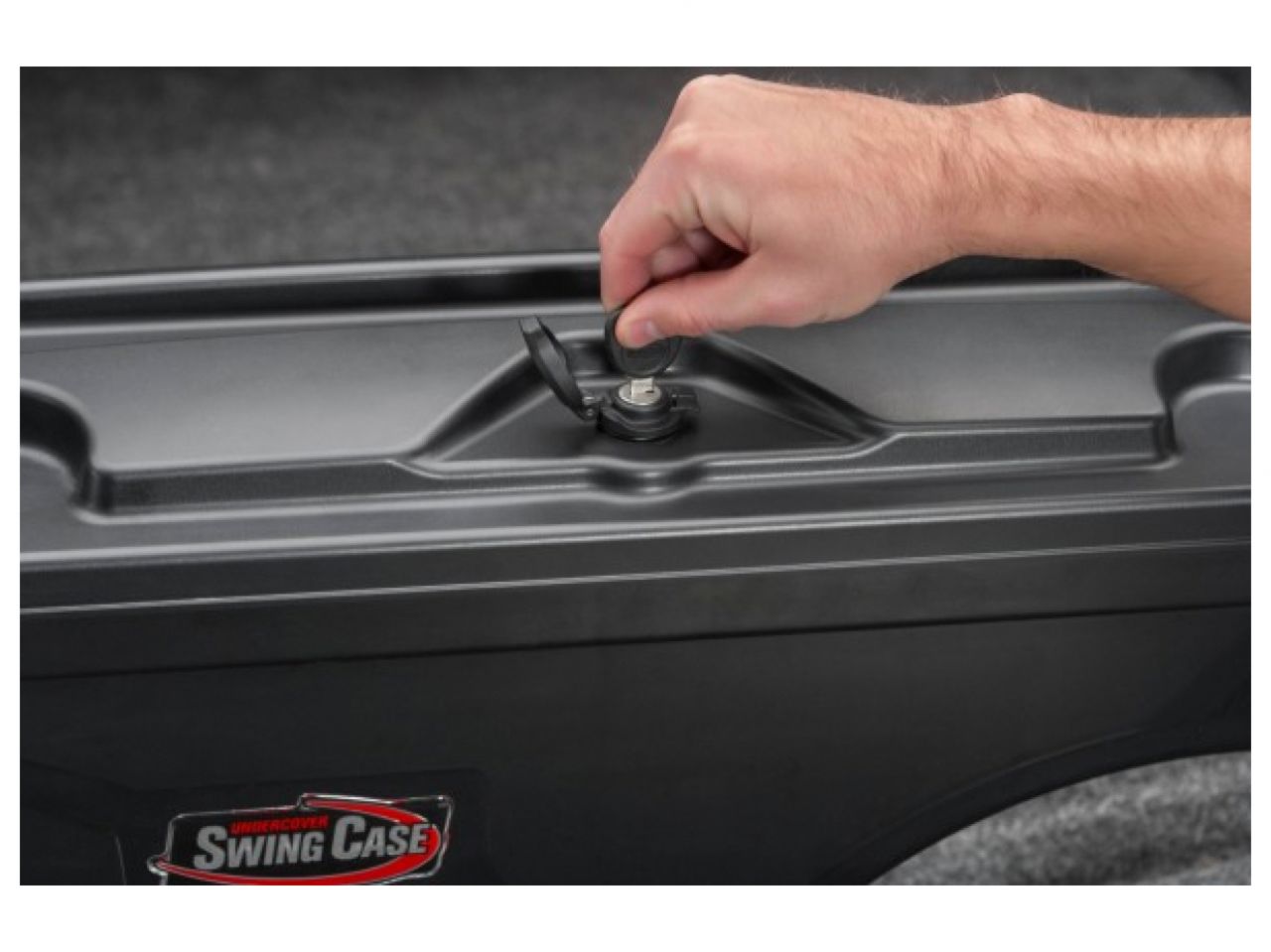 Undercover Swingcase Chevy Colorado/gmc