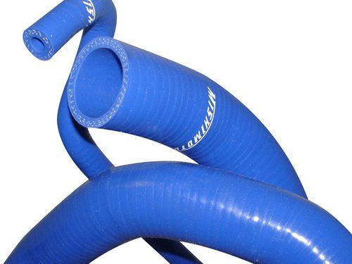 Mishimoto Hose Kit 05-06 V8 Ford Mustang Blue