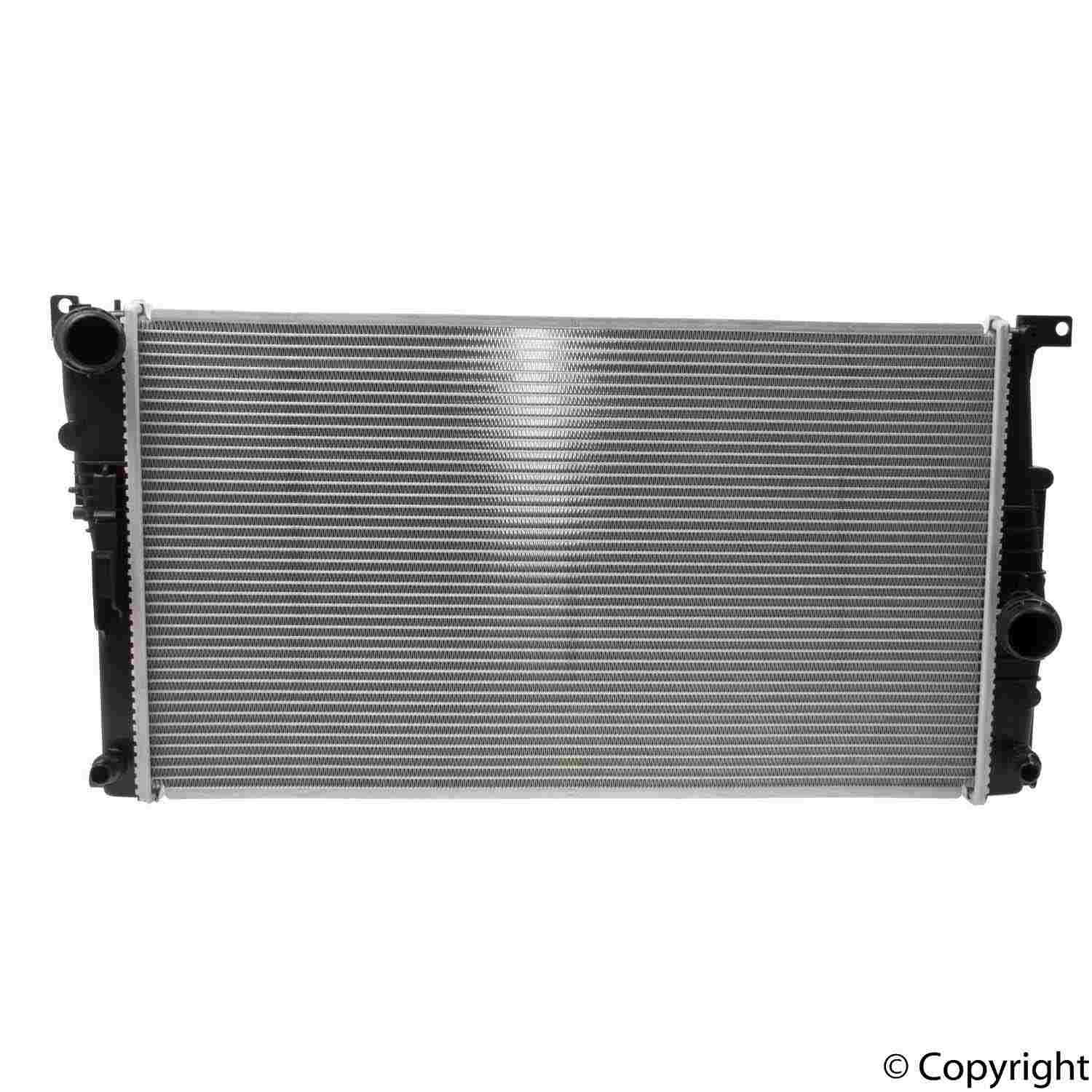 Nissens Radiator  top view frsport 60817