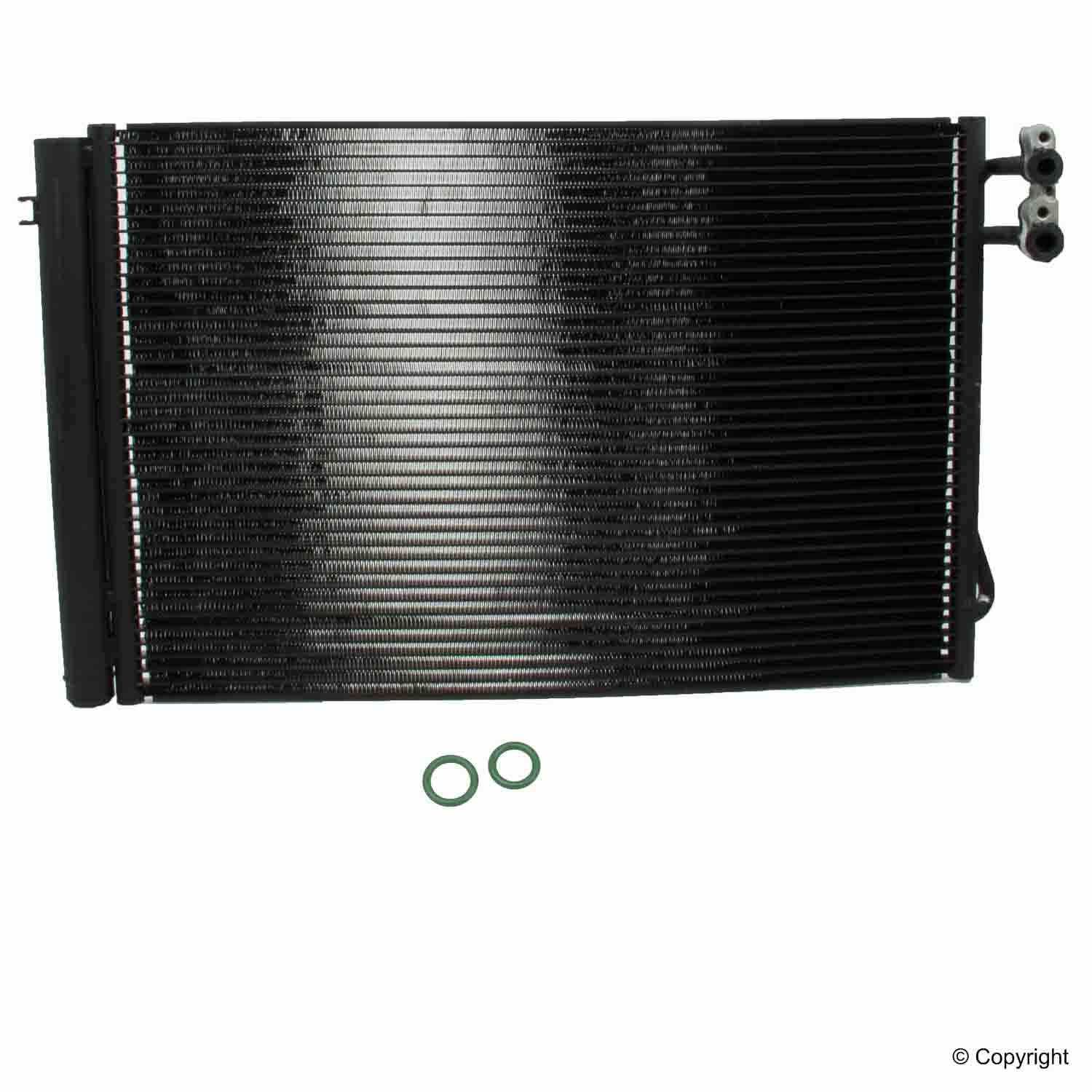 Nissens A/C Condenser  top view frsport 94872