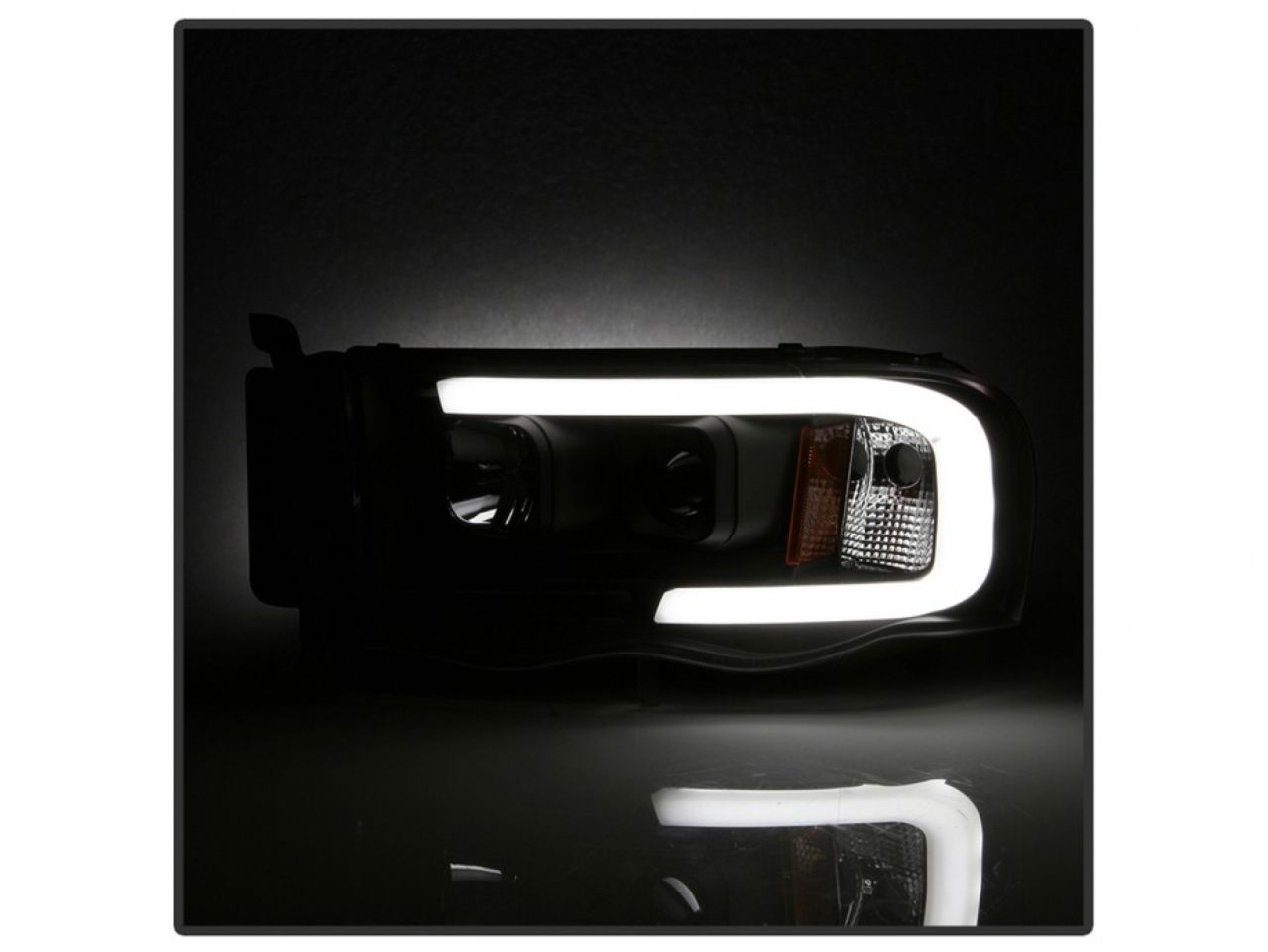 Spyder Dodge Ram 1500 02-05 / Ram 2500/3500 03-05 Light Bar Projector