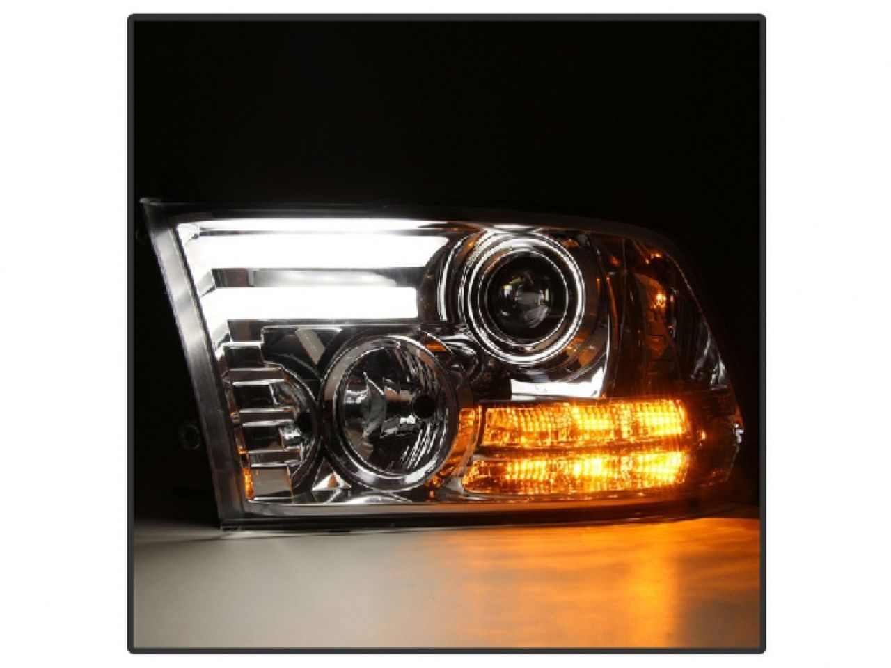 Spyder Dodge Ram 1500/2500/3500 13-16 Projector Headlights