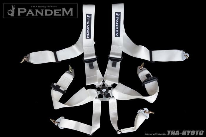 TRA Kyoto Pandem Seat Belt Harness - White