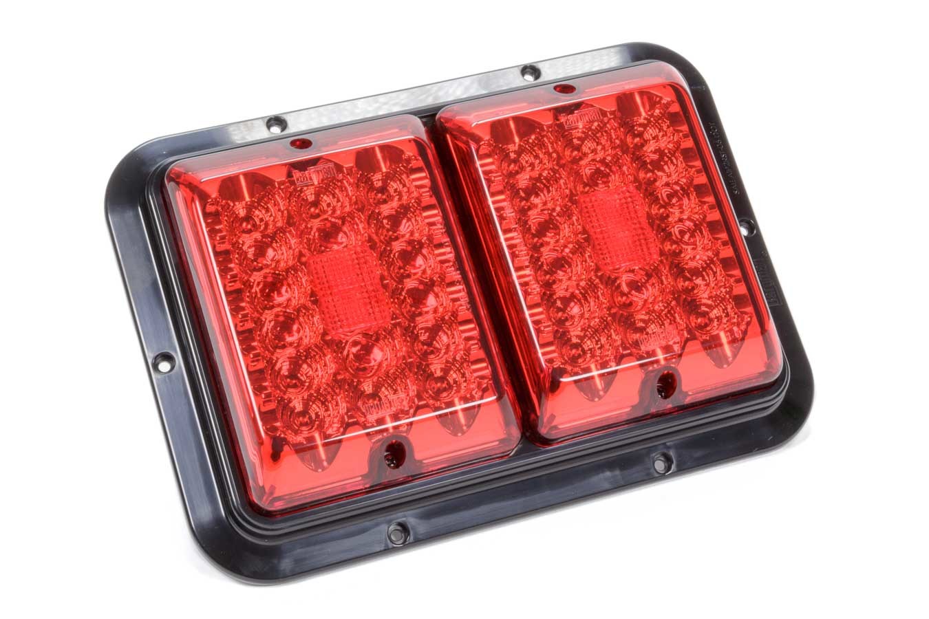 Reese Tow Power Taillight #84 LED Surfac e Mount Red/Red Blk Base REE47-84-610