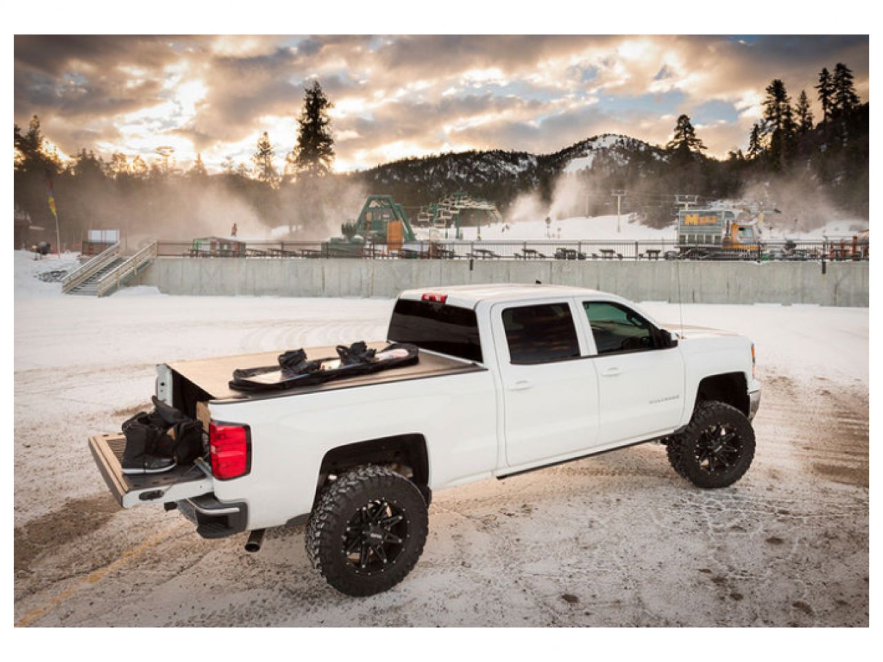 BAK Revolver X2 14-18 GM Silverado,Sierra & 2019 Legacy/Limited 6' 6" Bed