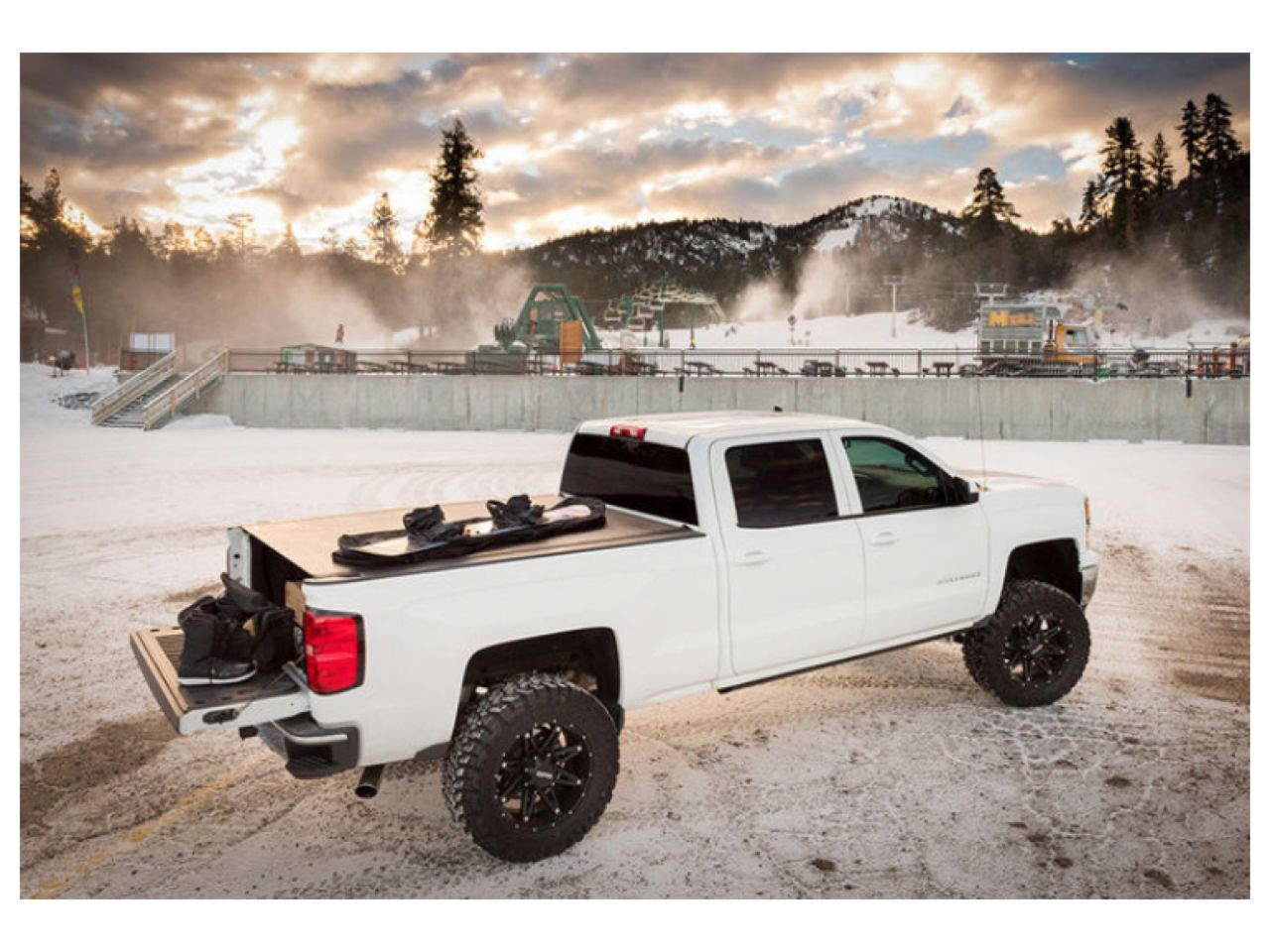 BAK Revolver X2 19 (New Body Style) GM Silverado/Sierra 1500 6' 7" Bed