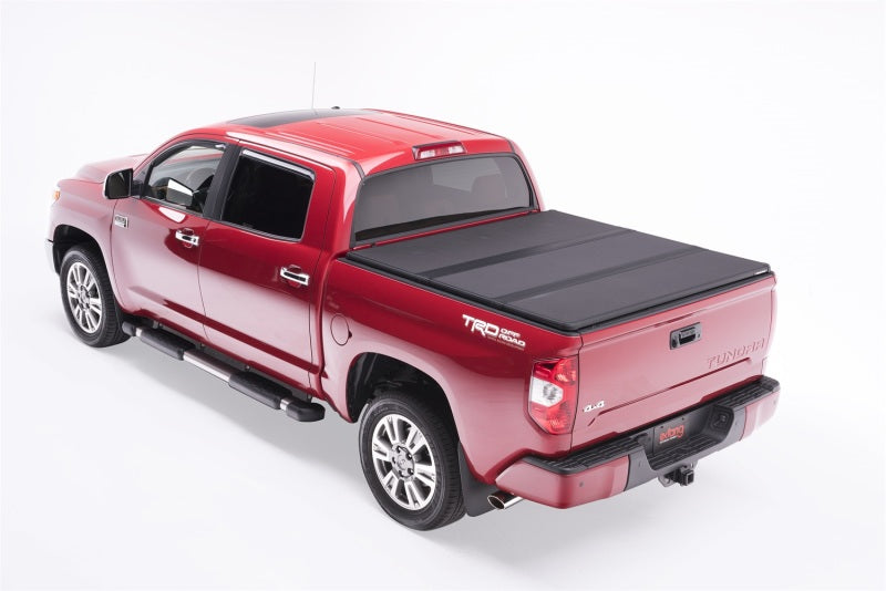 Extang EXT Solid Fold 2.0 Tonneau Covers Bed Covers - Folding main image