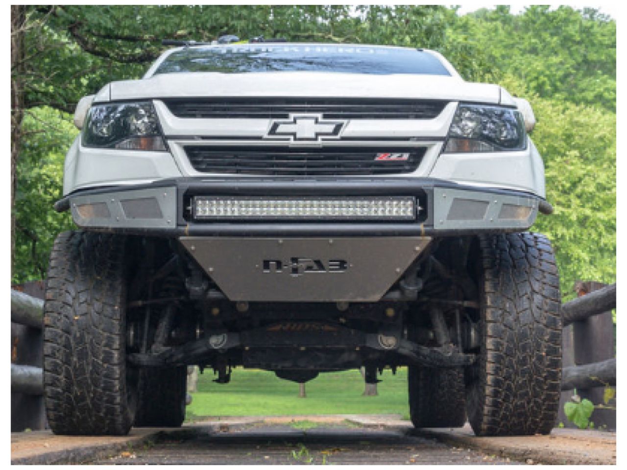 N-Fab M-RDS PreRunner Front Bumper (1 Pc) w/ Skid Plate - 15-19 Colorado