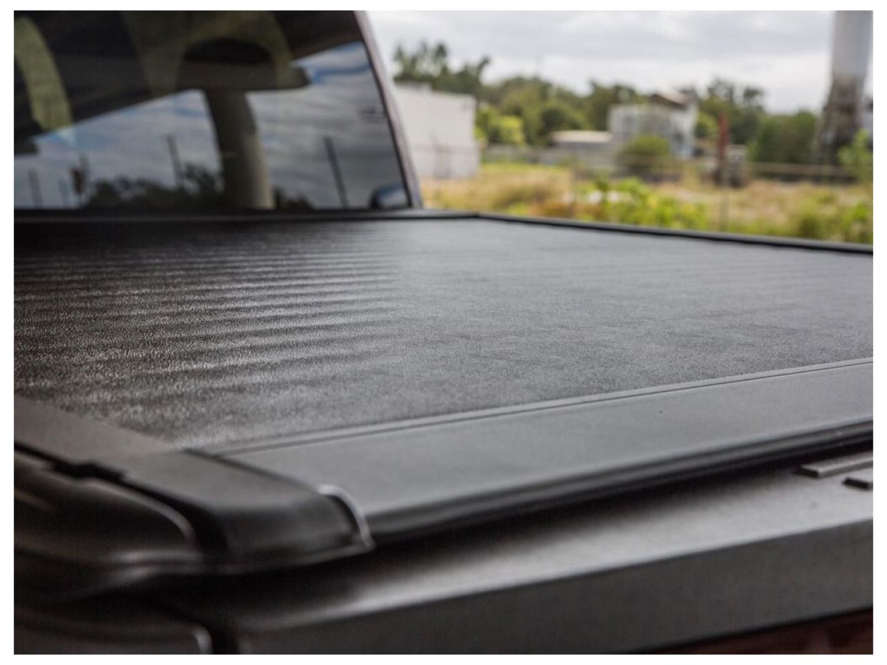 Pace Edwards 16-17 Toyota Tacoma Double Cab 5ft 1in Bed UltraGroove Tonneau Cover