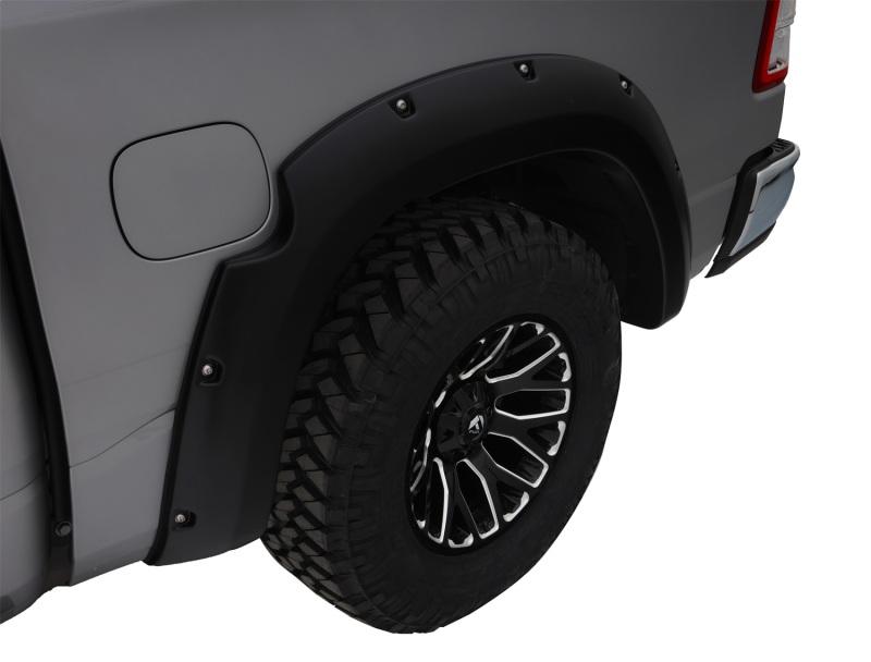 Bushwacker 2019 Ford Ranger Pocket Style Flares 2pc SuperCab 72in Bed - Black 20122-02 Main Image