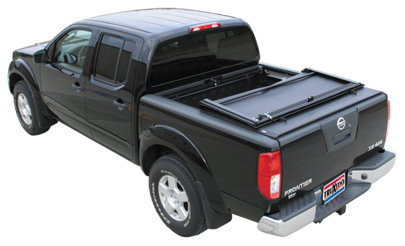 Truxedo TRX Bed Cover - Deuce Tonneau Covers Bed Covers - Folding main image