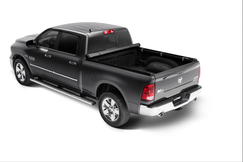 Lund 05-12 Dodge Dakota (6.5ft. Bed w/o Utility TRack) Genesis Roll Up Tonneau Cover - Black 96087