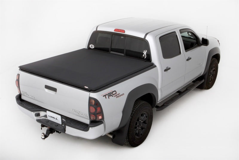 Lund 05-15 Toyota Tacoma (5ft. Bed) Genesis Elite Tri-Fold Tonneau Cover - Black 95886